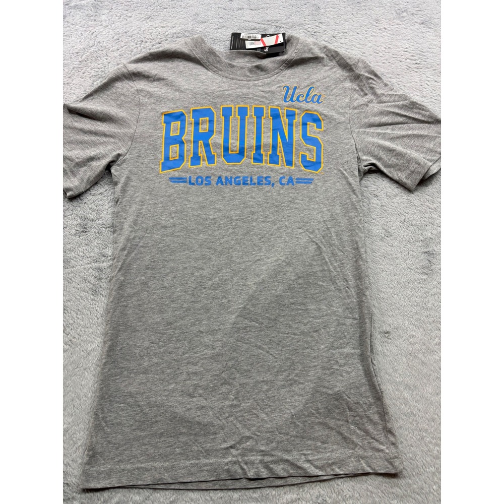 Captivating UCLA Bruins Mens T-Shirt Small Gray Heather Graphic‎ Tee Los Angeles